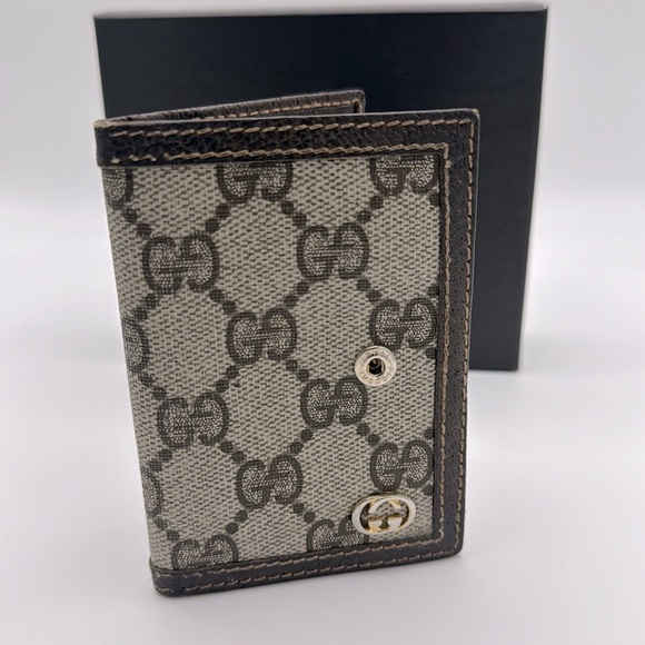 Gucci Vintage Card Holder W/ box, Care Card & Tissue Paper - Picture 9 of 11